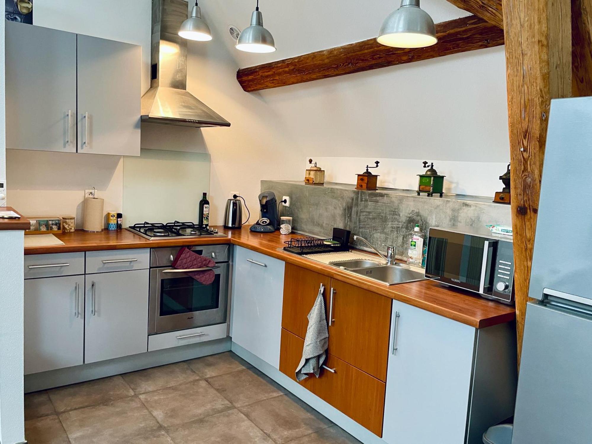Duplex + Parking Gratuit Facile Apartment Sainte-Suzanne  Exterior photo